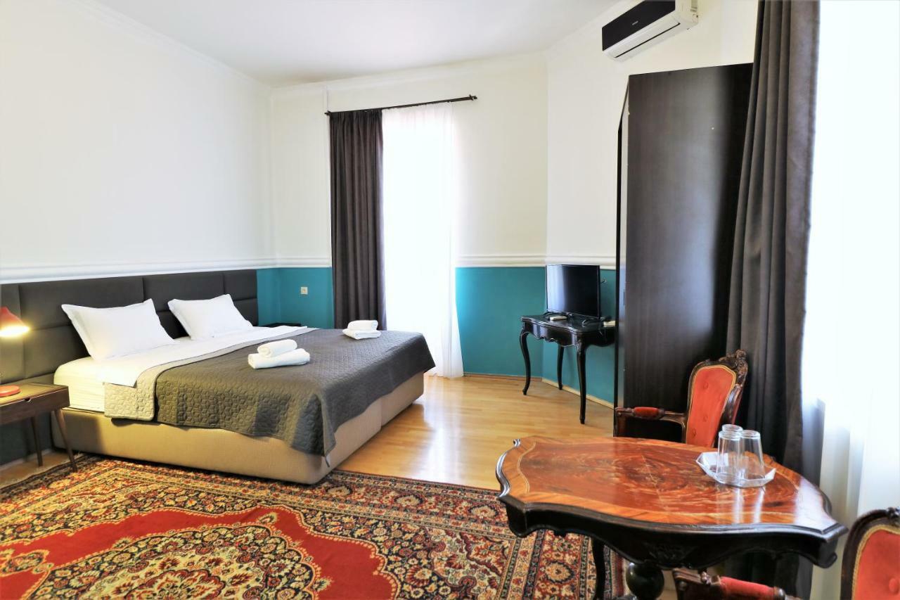 Cabinet Boutique Hotel Tbilisi Exterior photo